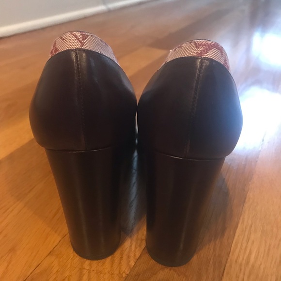 Louis Vuitton Pumps - Picture 3 of 8